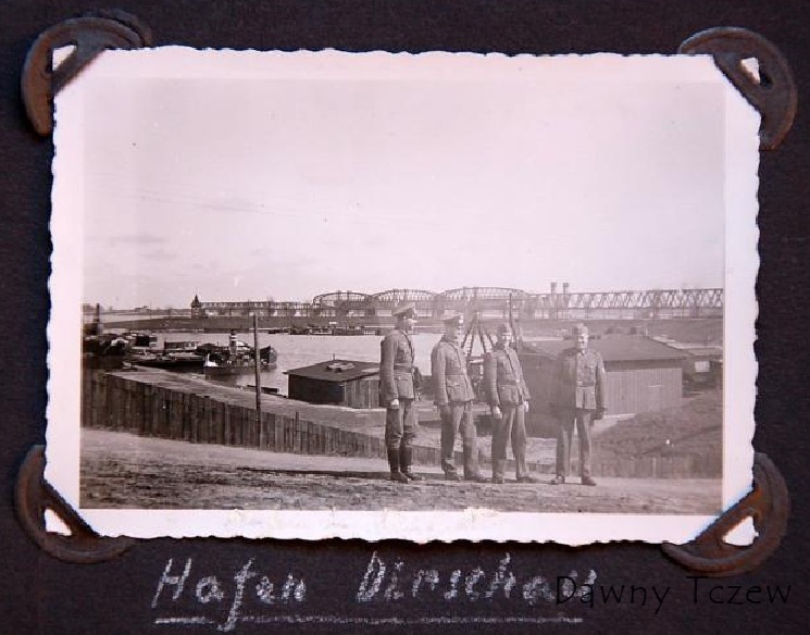 PORT19401941.jpg