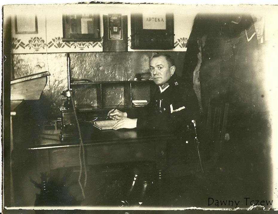 Posterunek Policji Panstwowej Tczew w dniu 26.XI.31.jpg