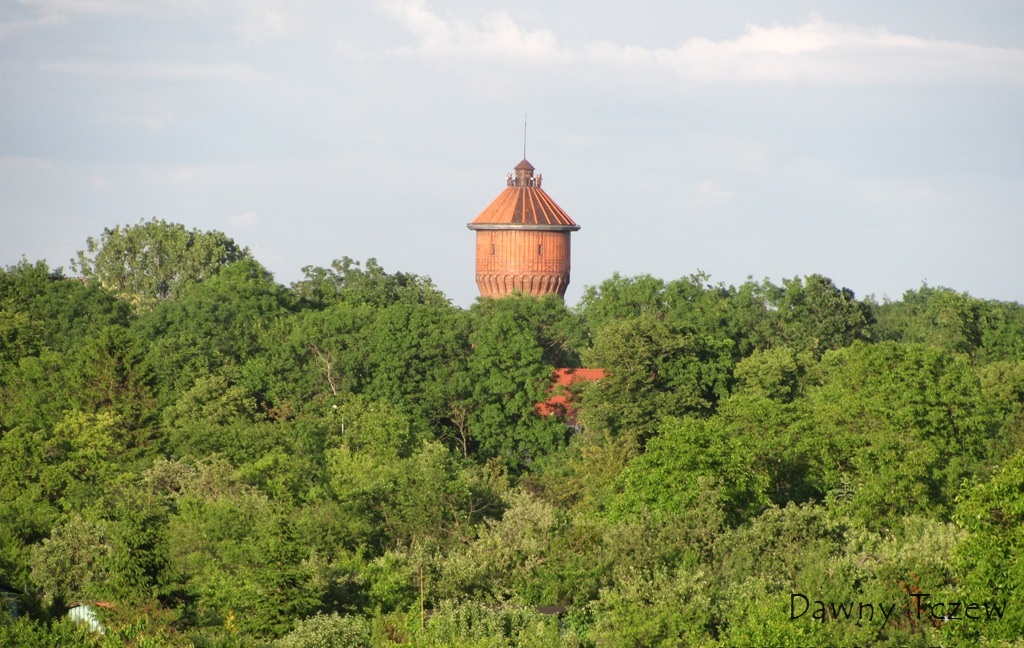 wieża.JPG