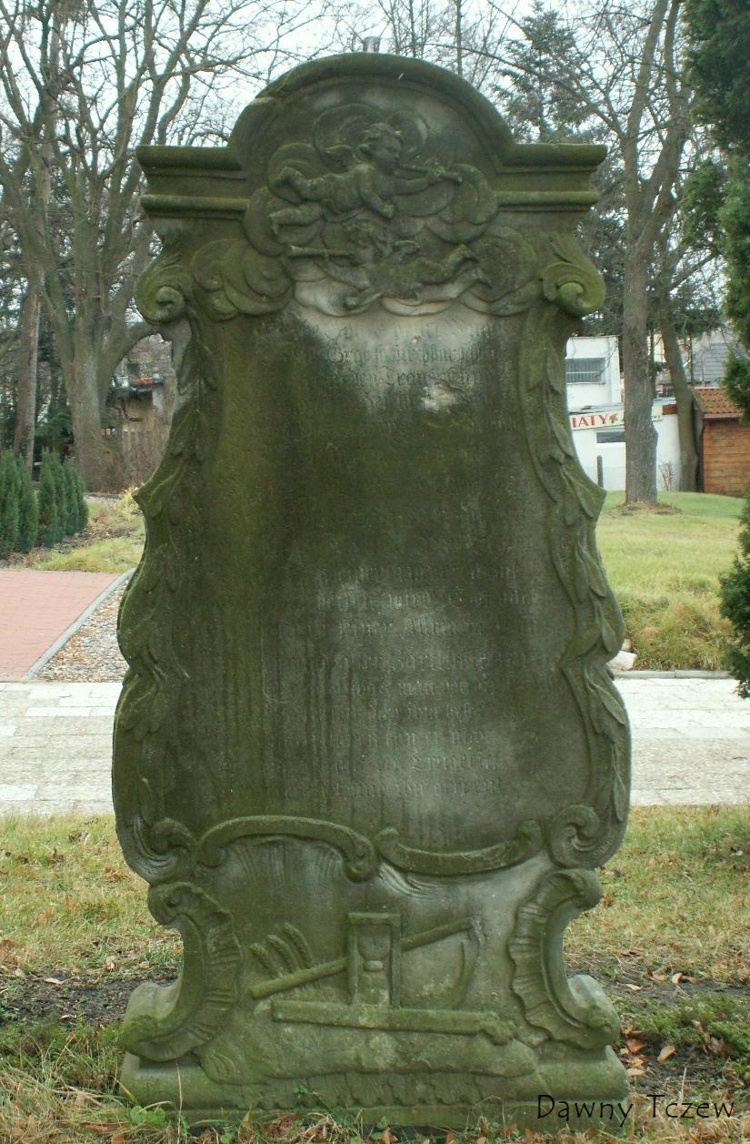 Lapidarium3b.JPG