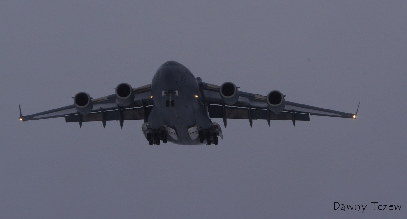 Boeing C17 Globemaster.jpg