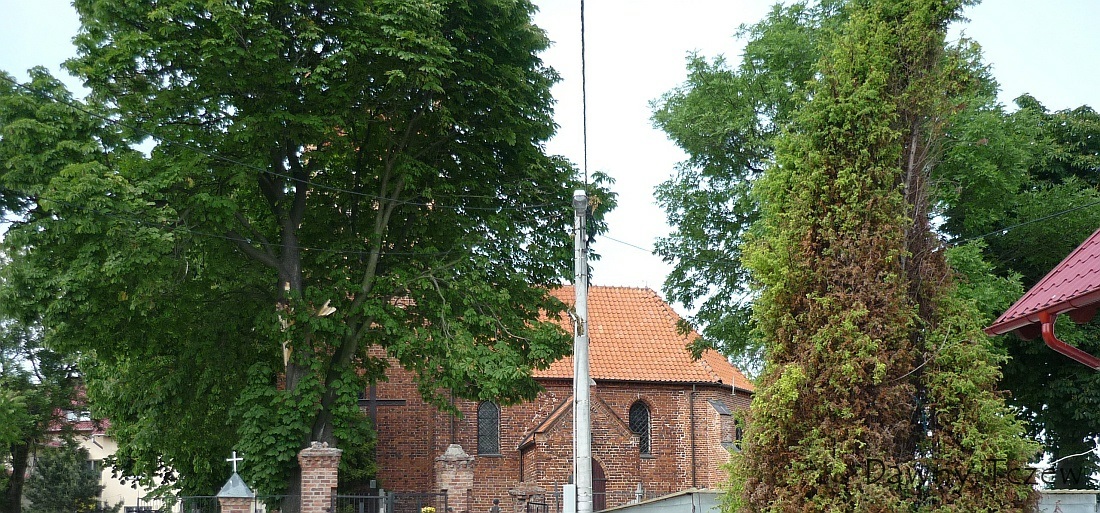 Kościół Gorzędziej.jpg