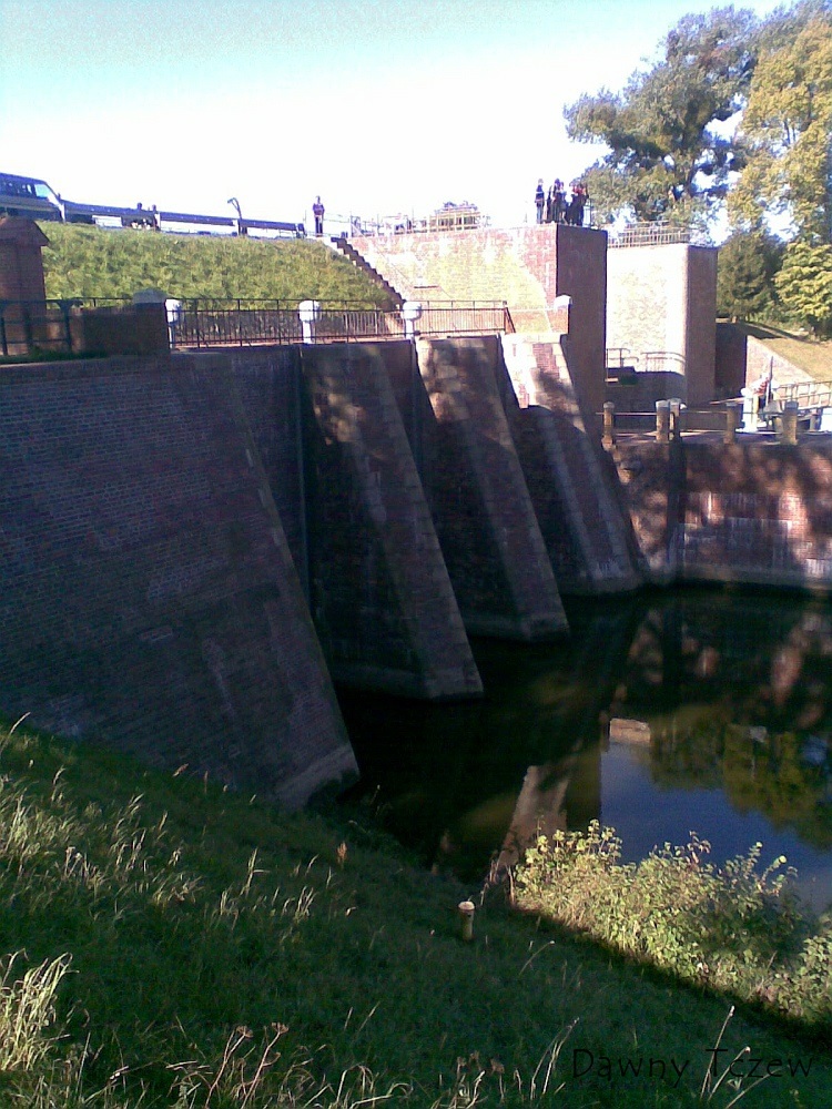 śluza 2.jpg