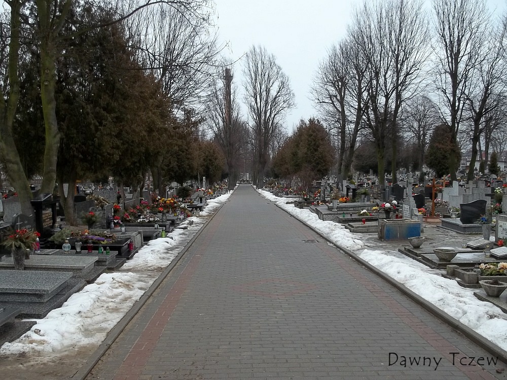 cmentarz.jpg