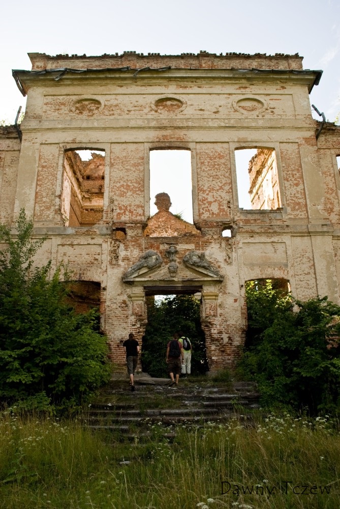 073.jpg