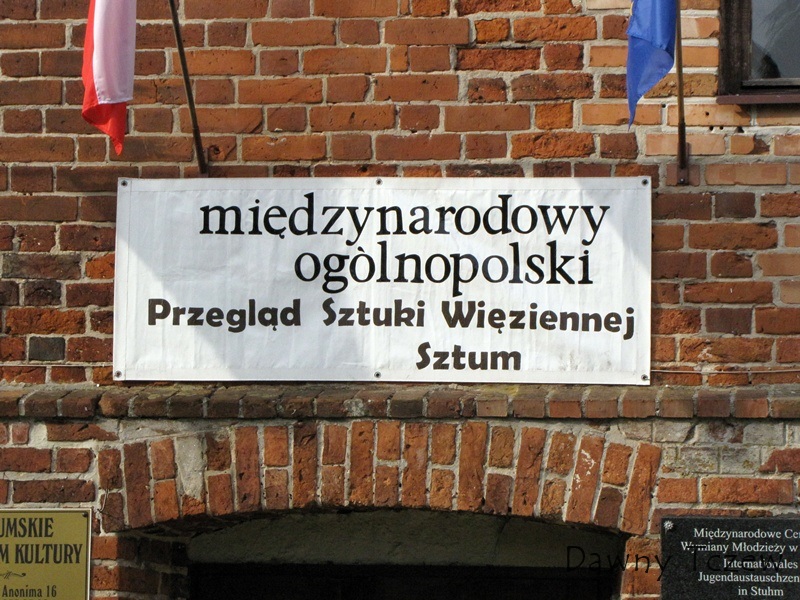przegląd sztuki.jpg