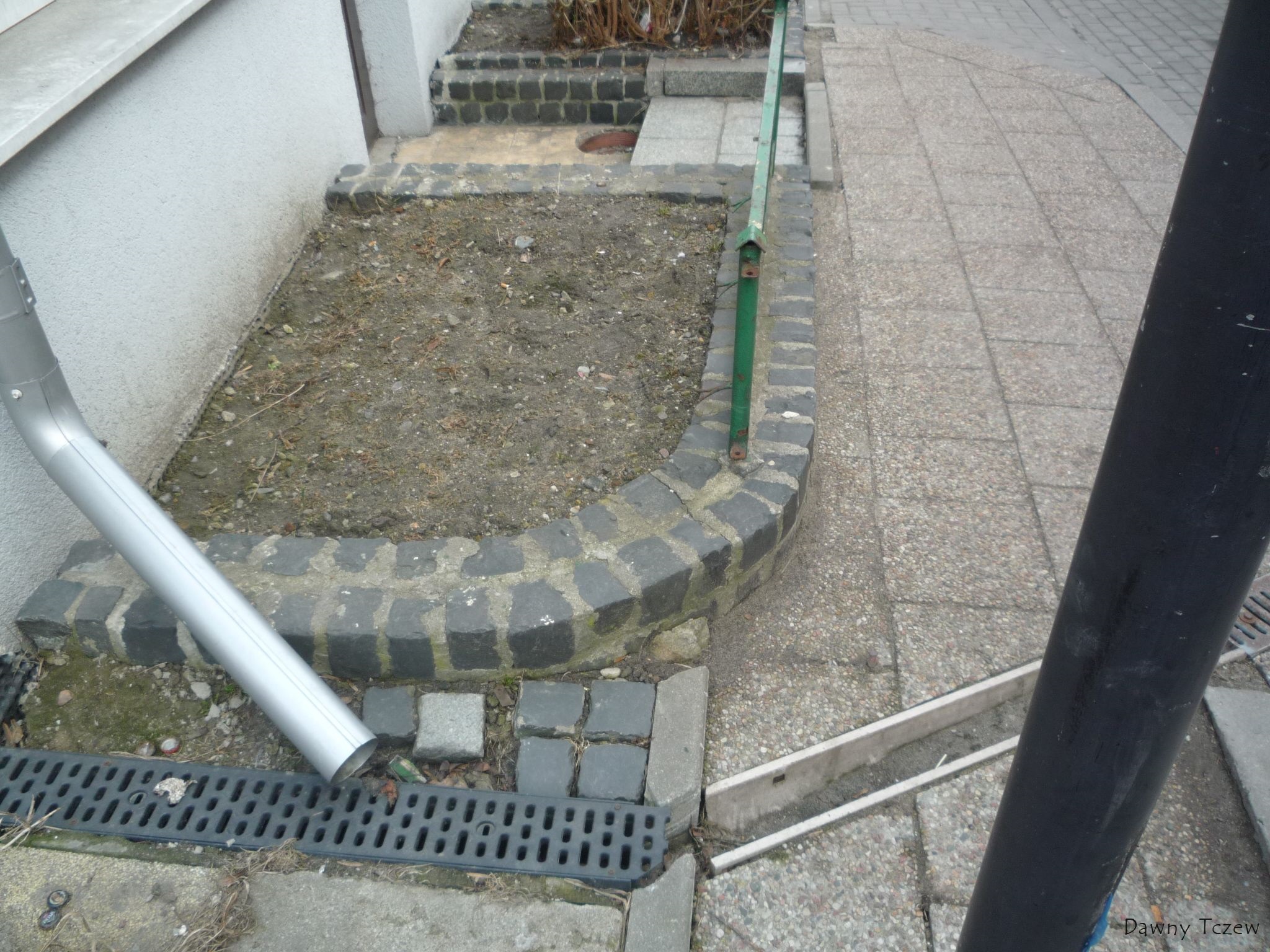 wąska.jpg