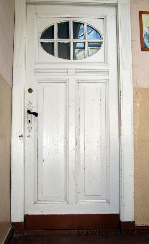 drzwi 1.jpg