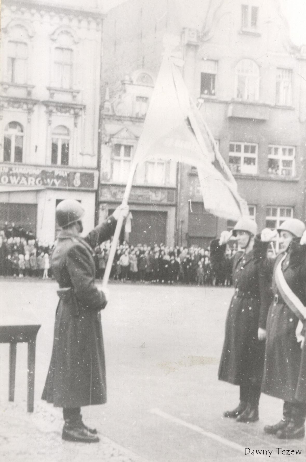 Sztandar  47bsap..JPG