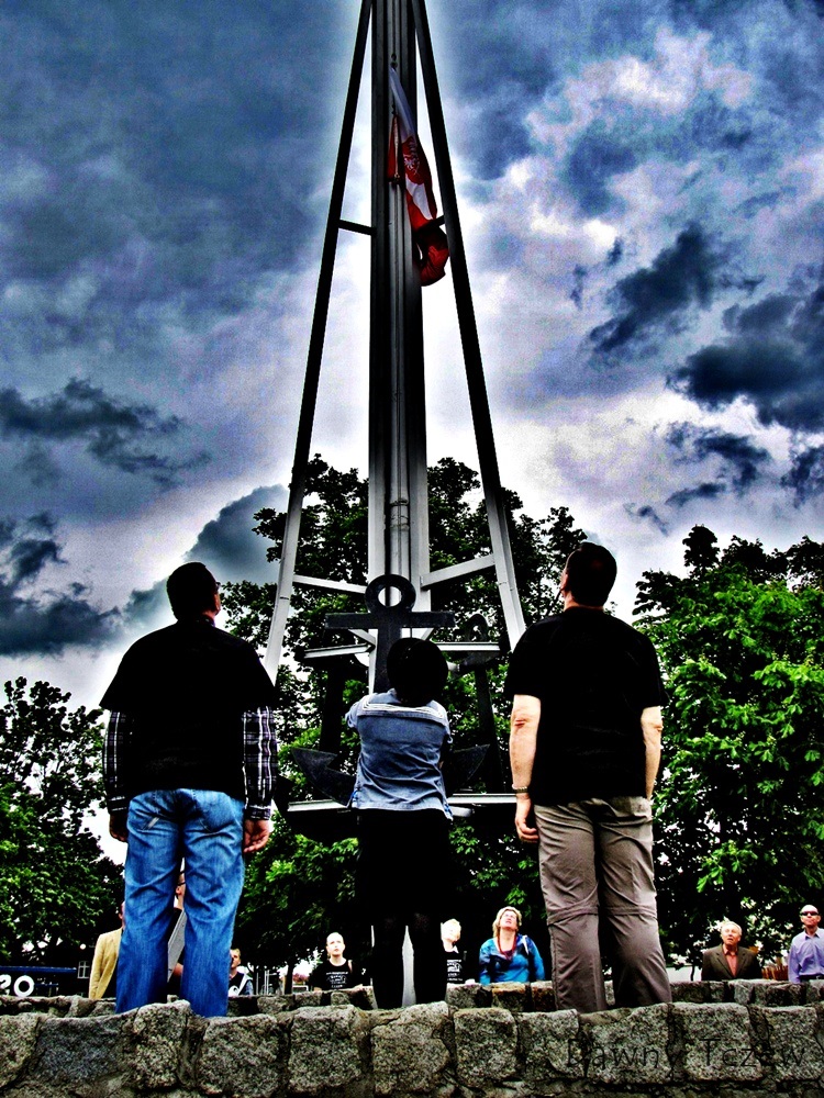 Bandera Garnuszewskiego - Banderę zawiesił... 1.jpg