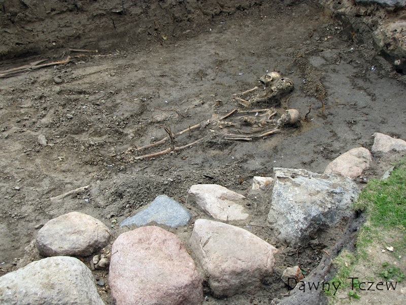 archeo 3.jpg