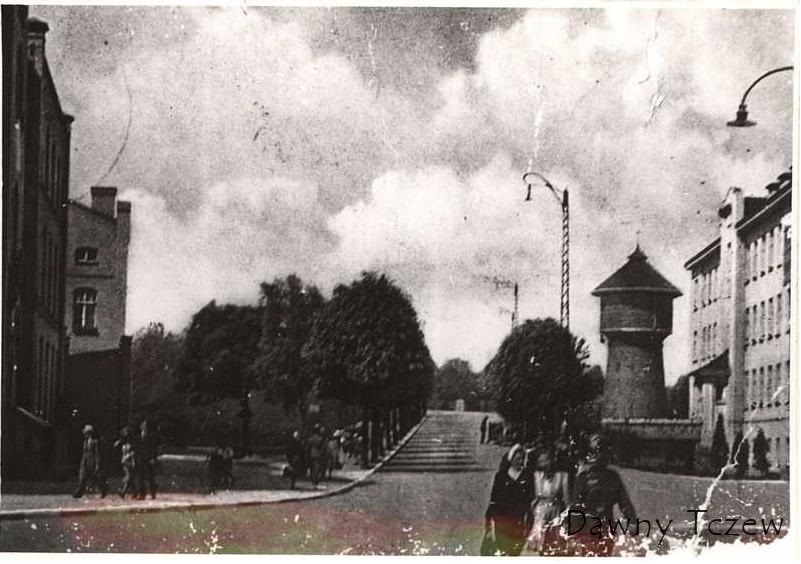 bahnhof.JPG