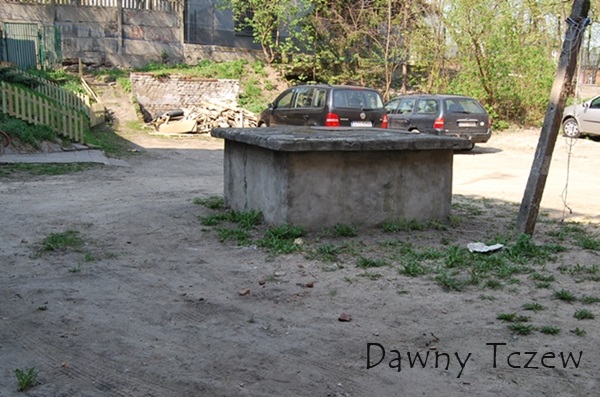 DSC_0243-crop.jpg