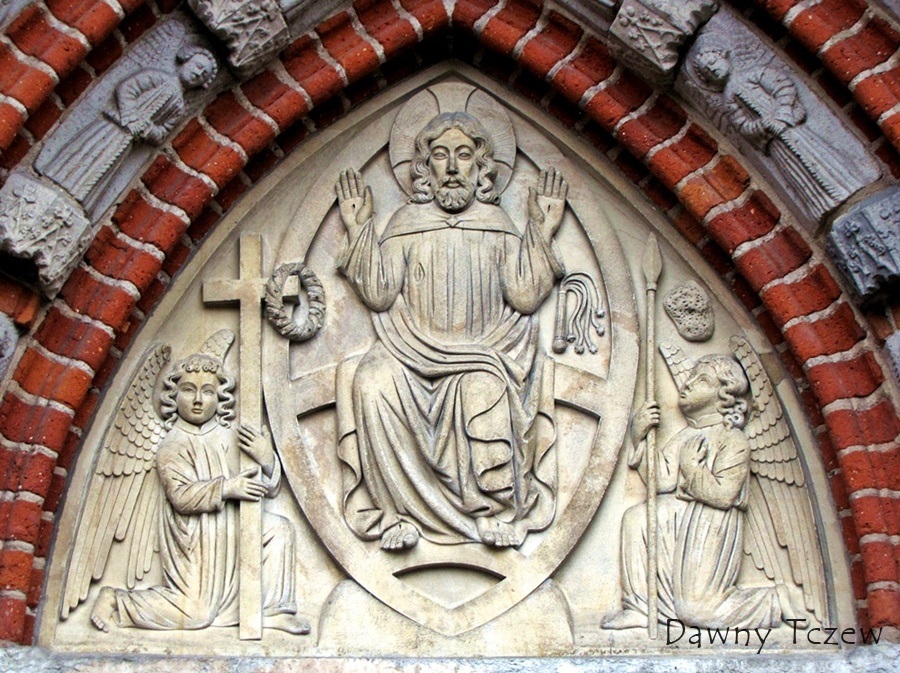 portal - tympanon.jpg