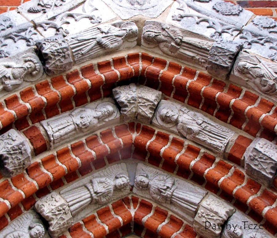 portal środek 1.jpg