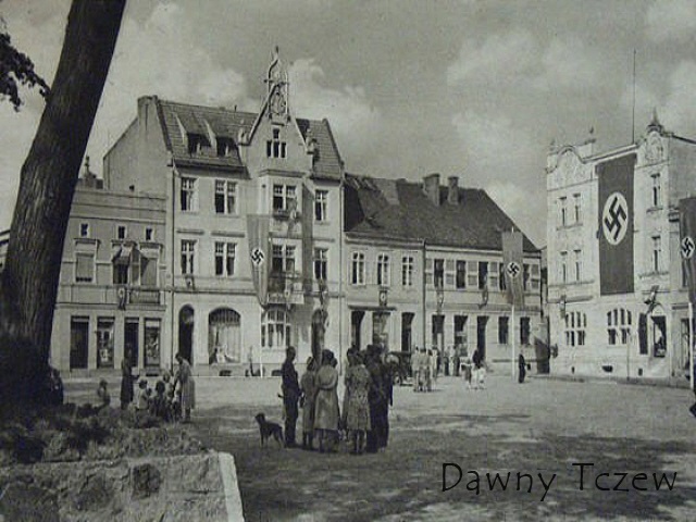 Tuchel-Marktplatz-1940.jpg