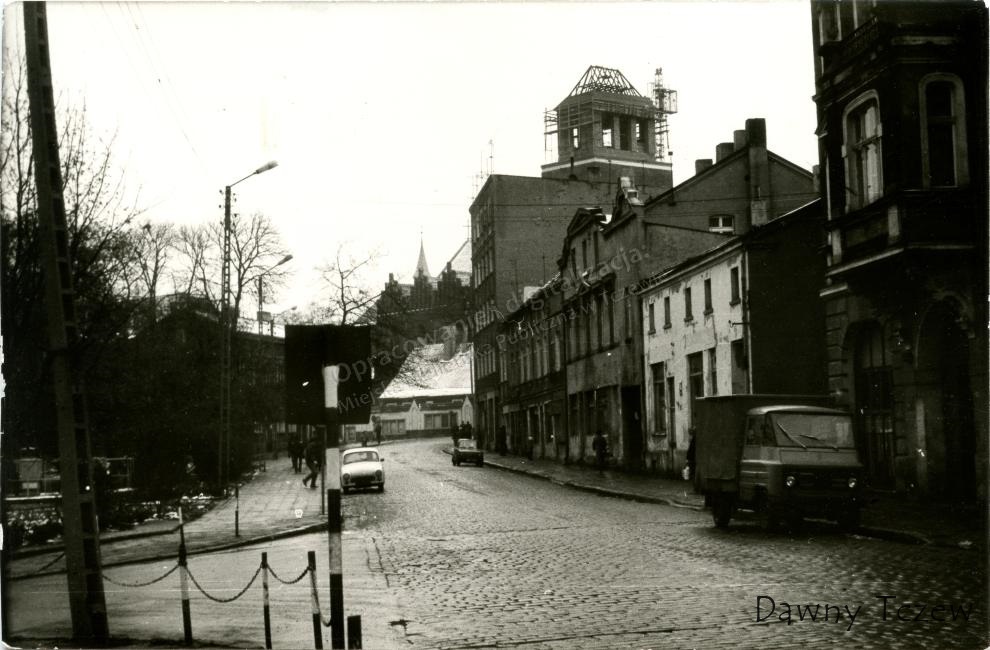 odbudowa fary.jpg