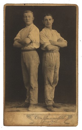 1904 familyofnorek.com.jpg