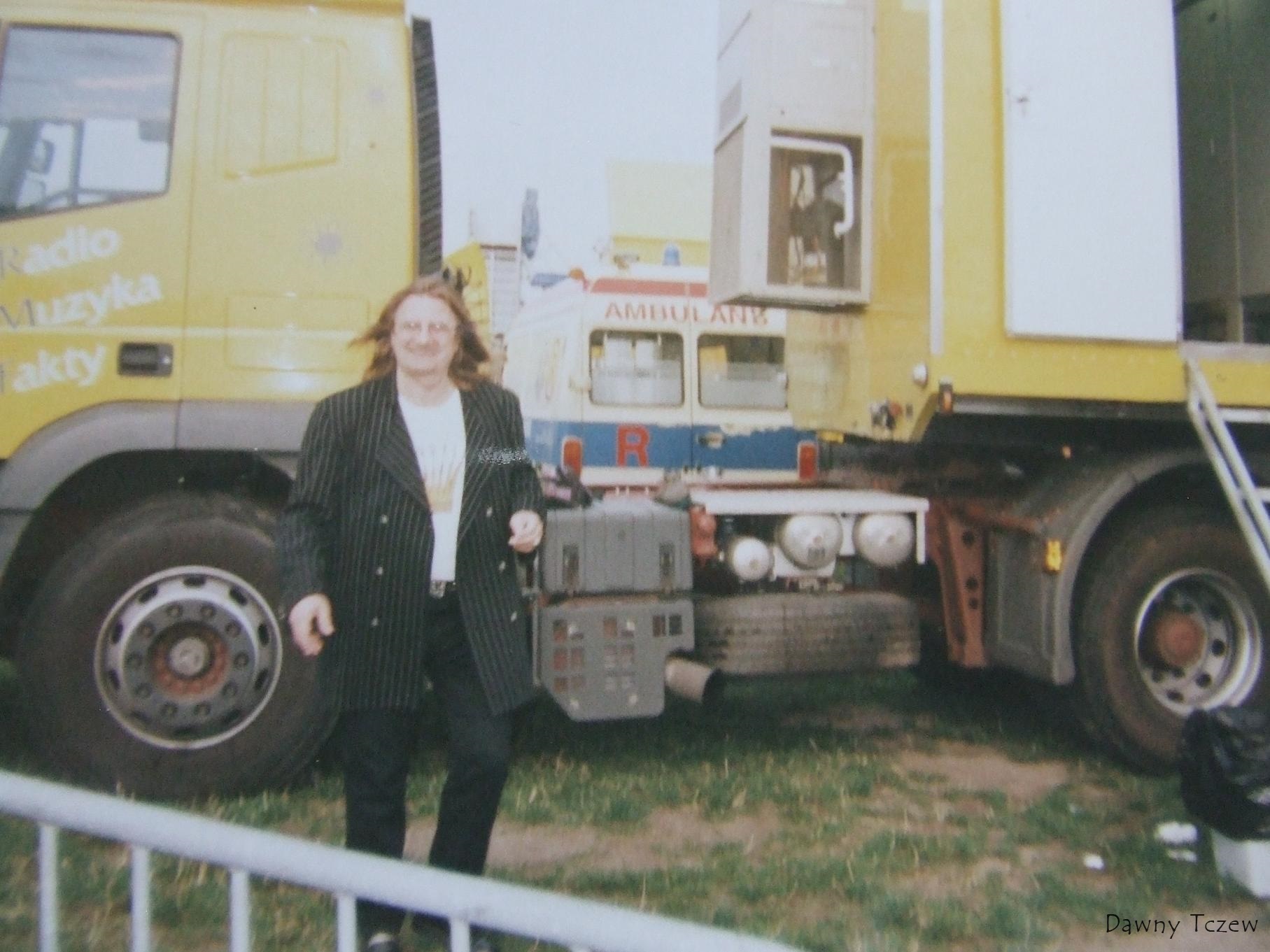 1998 Skald.JPG