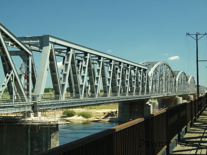 Tczew,_silniční_most,_pohled_na_železniční.JPG
