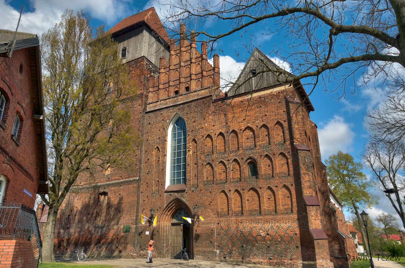 2011 05 02 - 14.35.18 - 590_DxO-HDR.jpg