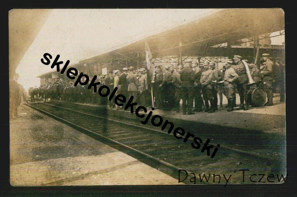 3562126649.jpg