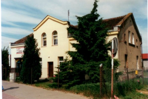 Armii Krajowej 28.jpg