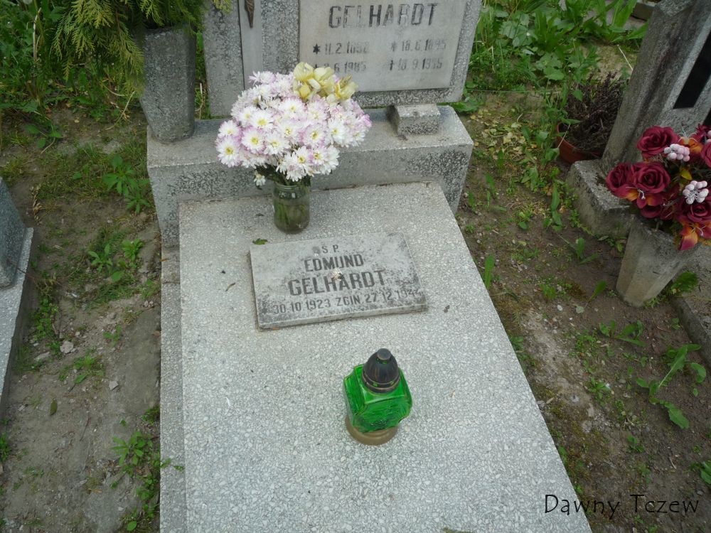 grób wojenny.jpg