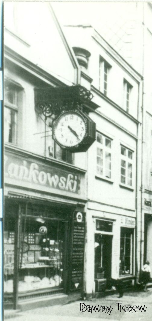 zegar mickiewicza.jpg