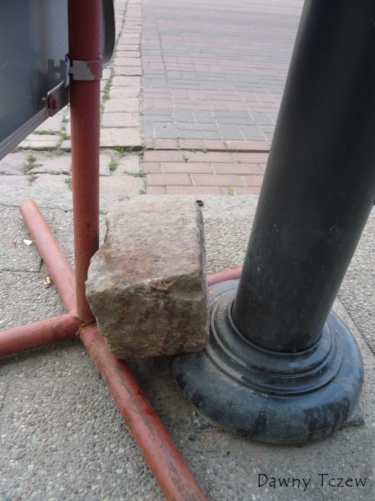 kostka brukowa.jpg
