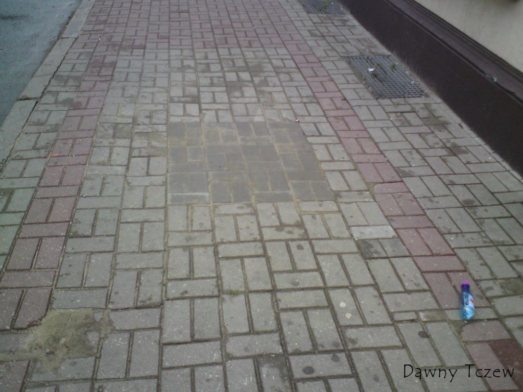 ślad po globusie.jpg