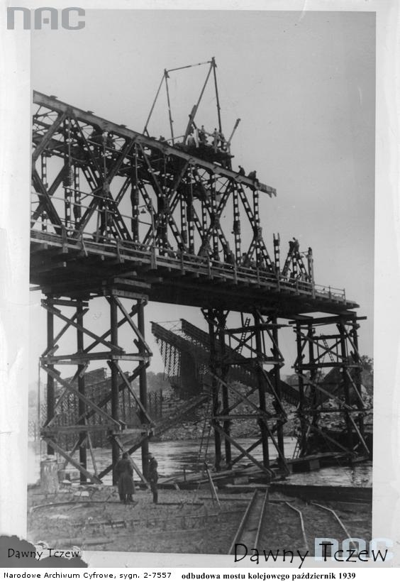 Odbudowa mostu na Wiśle w Tczewie.jpg