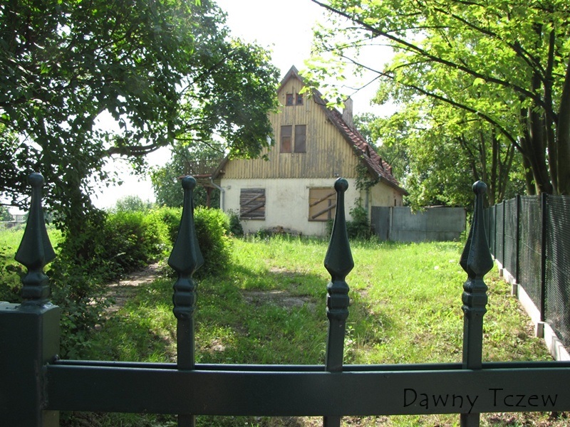 Kopia Harcówka niszczeje 2.jpg