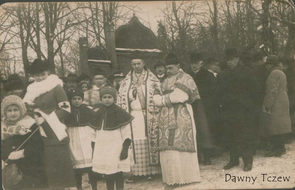 Archiwalian5b.jpg