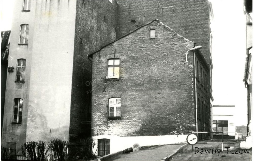 Łazienna 1.jpg