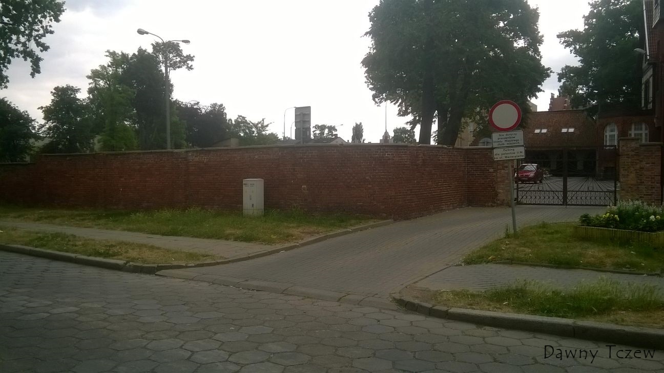 mur.jpg