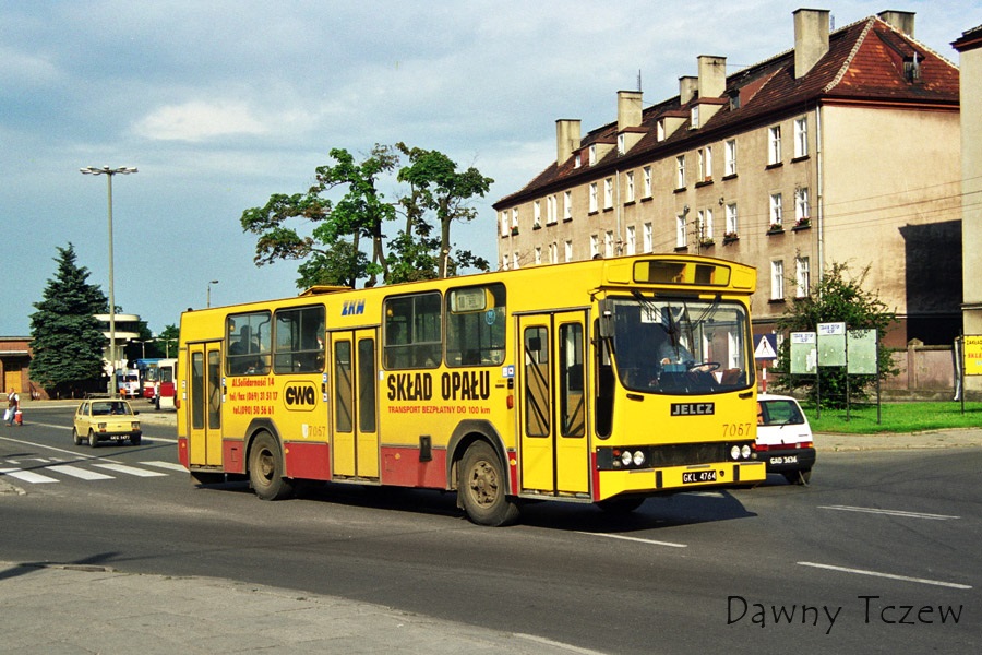 7053.jpg