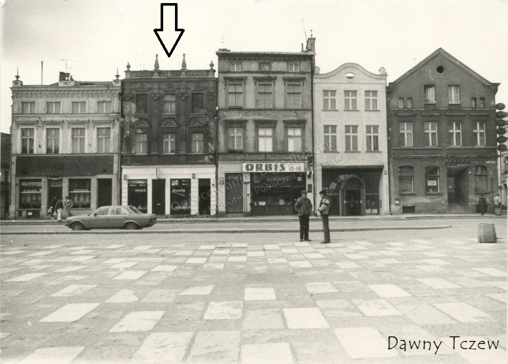 plac hallera4.jpg