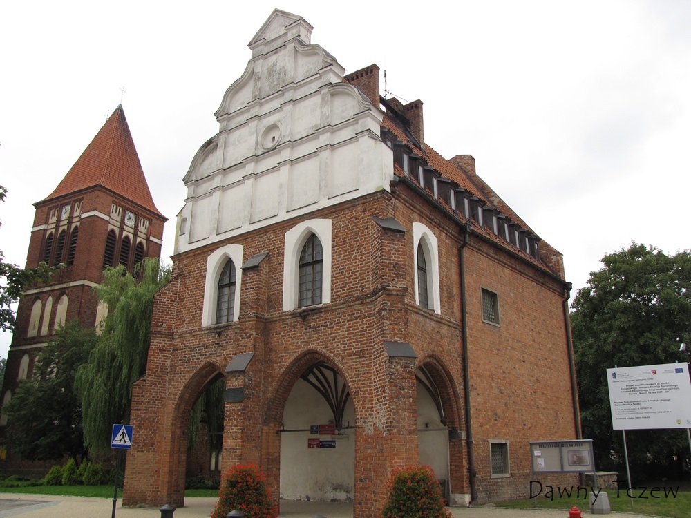 Pasłęk - ratusz.jpg