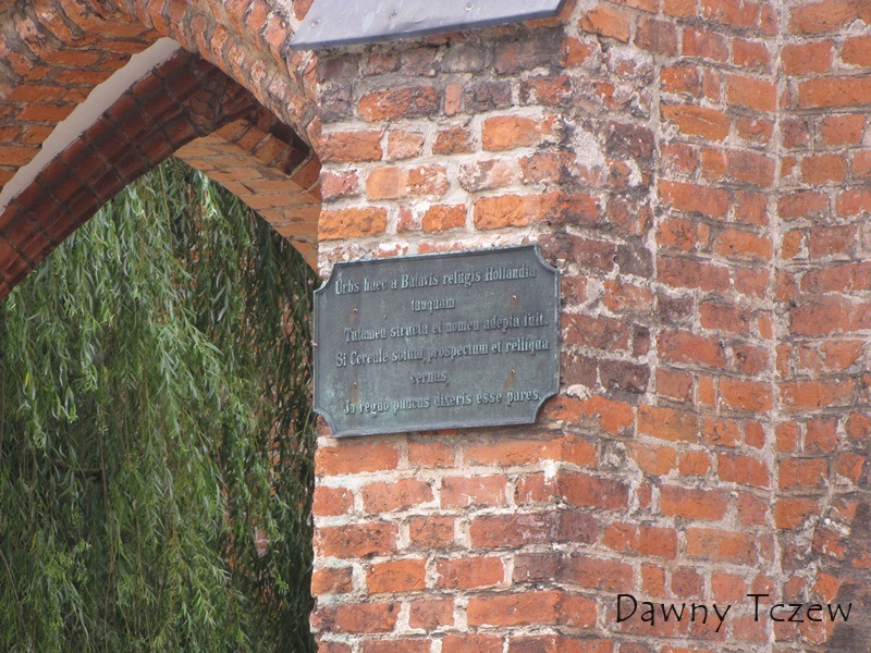 Pasłęk - ratusz tabliczka.jpg