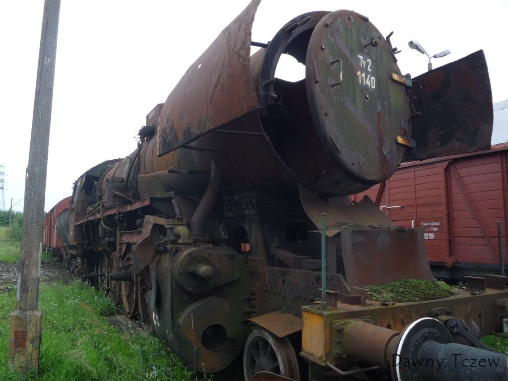 TY-2 przód.jpg