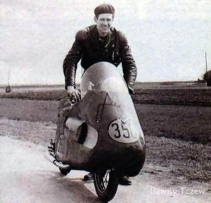 rekord-moto.jpg