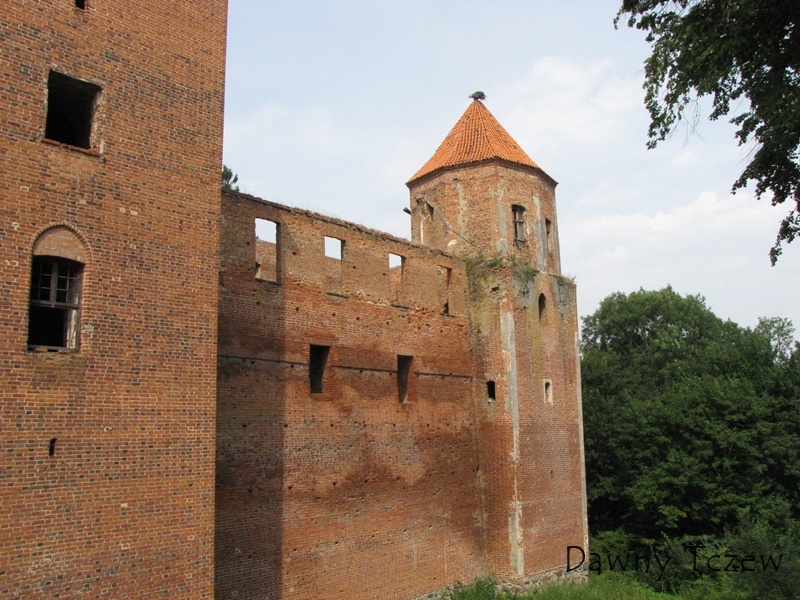 Szymbark - wieża 1.jpg