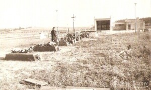 Józef Golicki Album Tczewski Fotografie po 1945 roku (4).jpg (151.24 KiB) Przejrzano 9535 razy Józef Golicki Album Tczewski Fotografie po 1945 roku