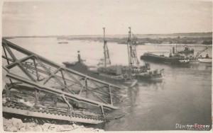 Tczew_1939-1940_Prace_przy_odbudowie_mostu_kolejowego1.jpg