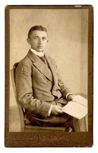 2163356_1b.jpg