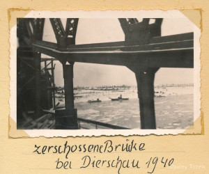 Zerschossene Brücke bei Dirschau.jpg