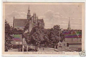 Pelplin Chausseestraße mit Dom 1922.jpg
