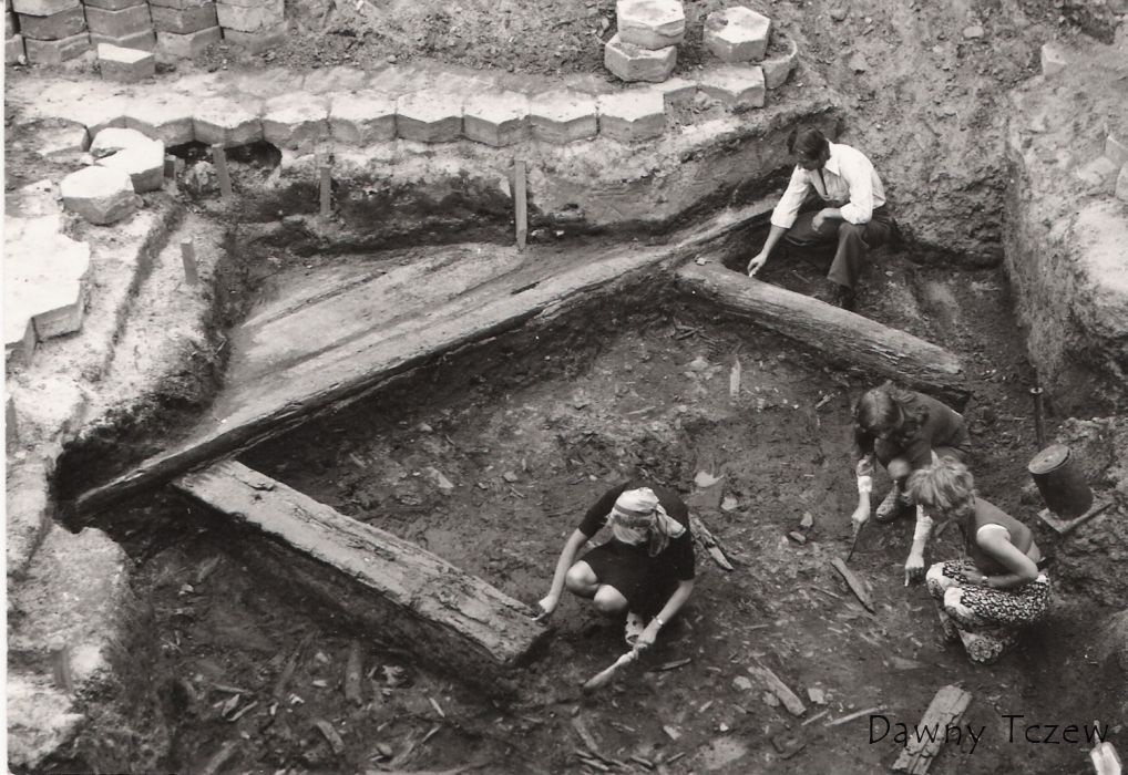 Gniew-archeo2.jpg