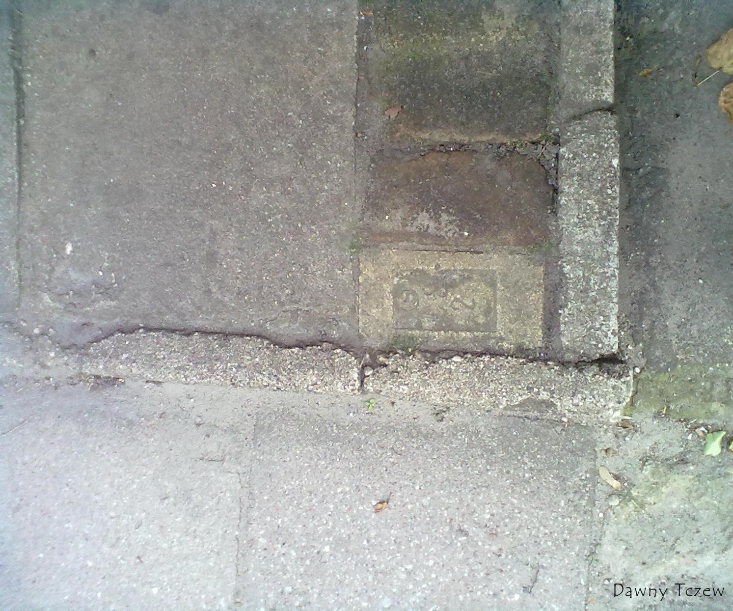 20110905562.jpg